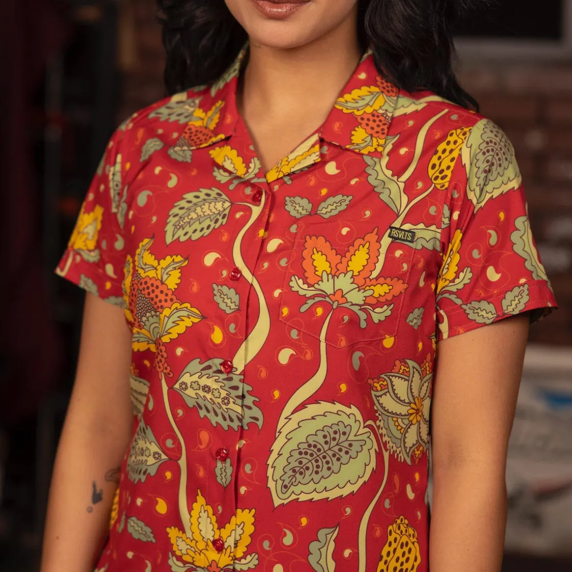 Short Sleeve Shirts|Rsvlts|RSVLTS Baba O’Redly – Women's KUNUFLEX Short Sleeve Shirt