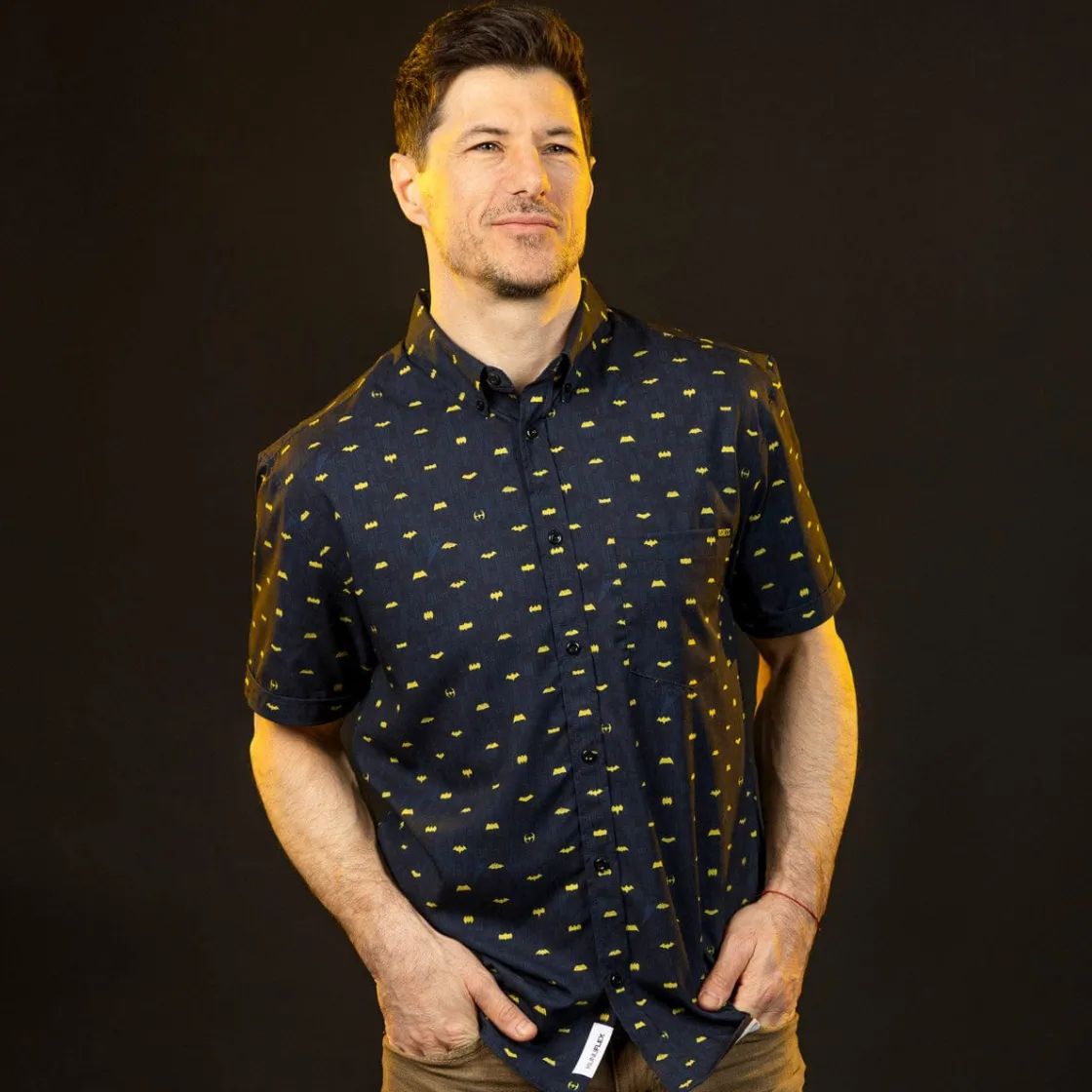 Dc|Batman|Batman ™ 85th Anniversary "I Am Vengeance" – KUNUFLEX Short Sleeve Shirt
