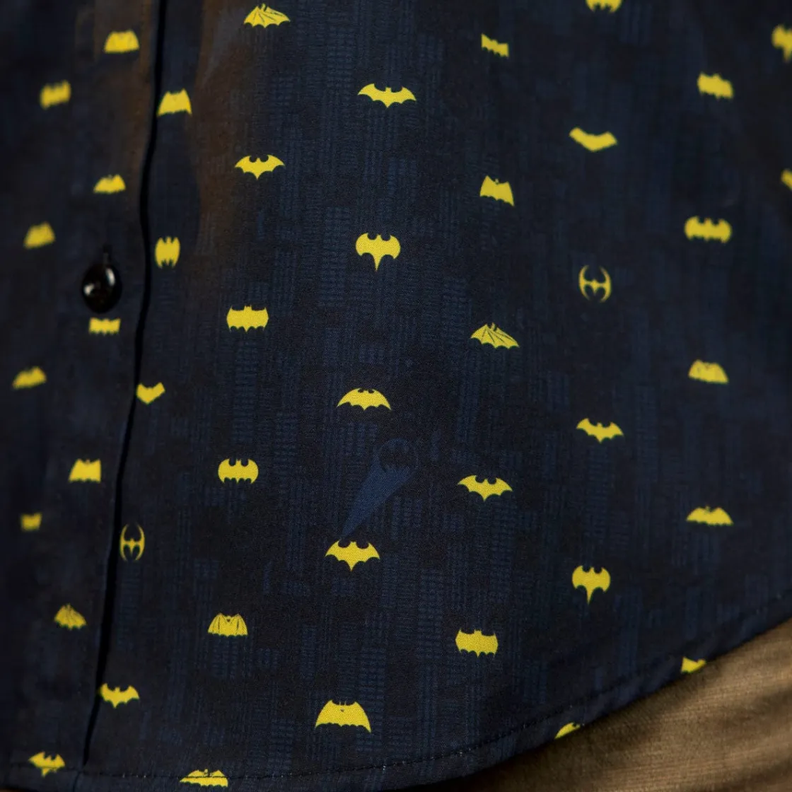 Dc|Batman|Batman ™ 85th Anniversary "I Am Vengeance" – KUNUFLEX Short Sleeve Shirt
