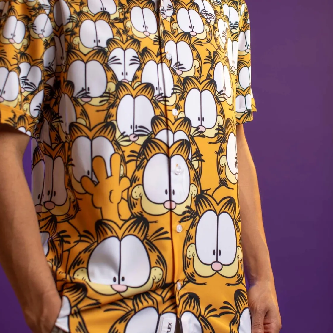 Garfield|Nickelodeon|Garfield “Love Me, Feed Me, Never Leave Me” – KUNUFLEX Short Sleeve Shirt