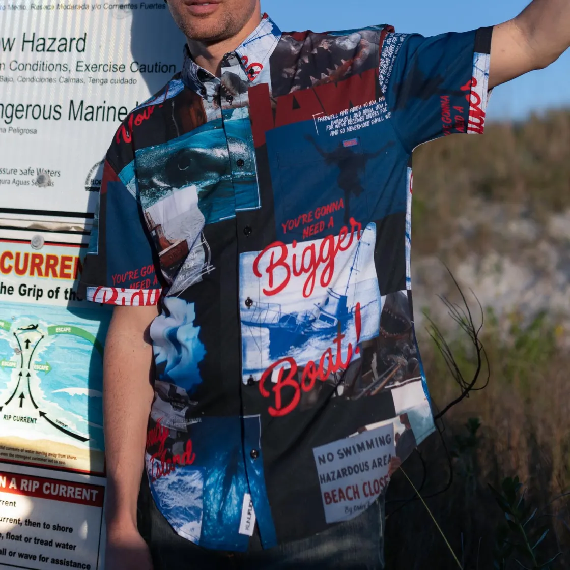 Jaws|Short Sleeves|Jaws "The Beach is Closed" – KUNUFLEX Short Sleeve Shirt