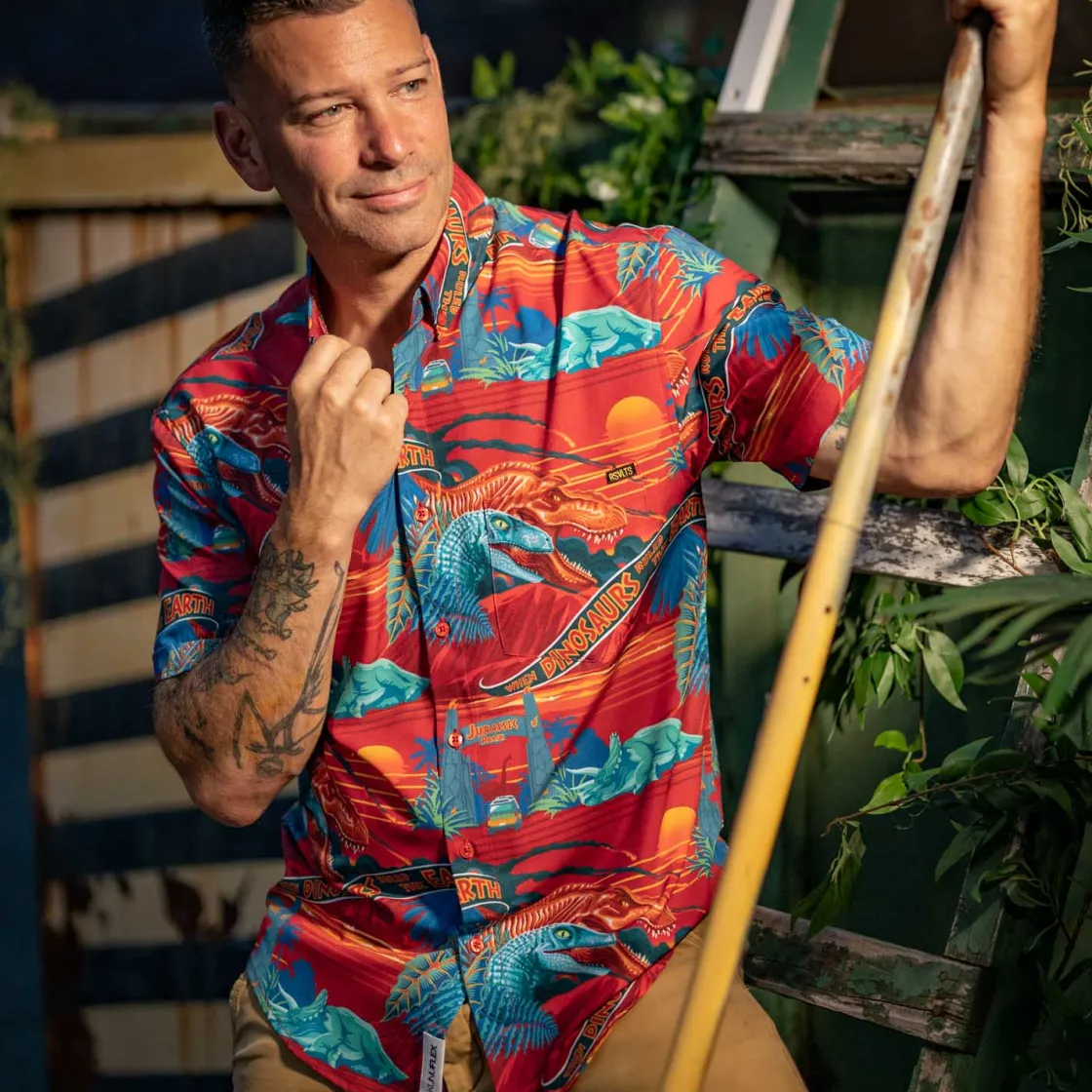 Paging Mr. Morrow|Jurassic Park|Jurassic Park "Don't Move" – KUNUFLEX Short Sleeve Shirt