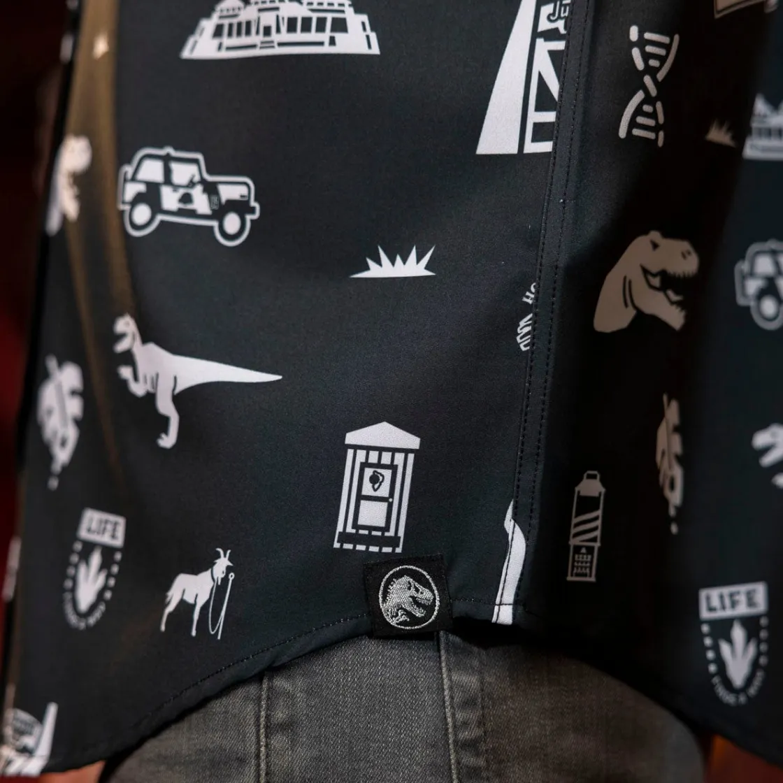 Jurassic Park|Jurassic Park|Jurassic Park “Life Finds a Way" – KUNUFLEX Short Sleeve Shirt