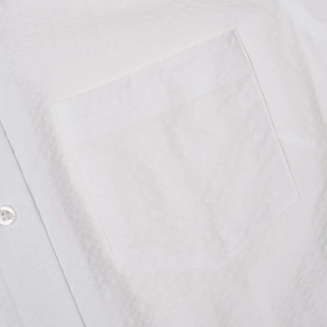 Short Sleeve Shirts|Rsvlts|RSVLTS Pearl – Women's Stretch Seersucker Short Sleeve Shirt