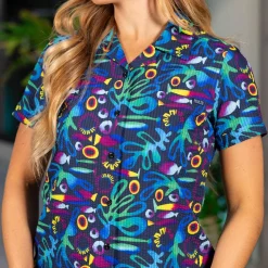 Short Sleeve Shirts|Rsvlts|RSVLTS Rad Reef – Women's Stretch Seersucker Short Sleeve Shirt