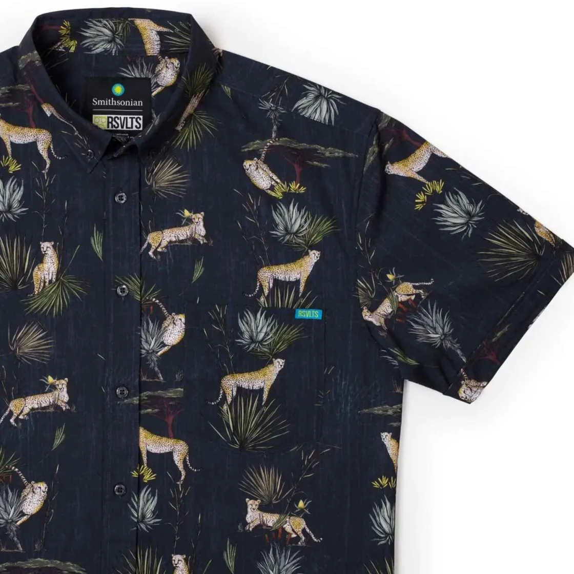 Smithsonian|Short Sleeves|Smithsonian "Speed of the Savanna" from ’s National Zoo and Conservation Biology Institute – KUNUFLEX Short Sleeve Shirt